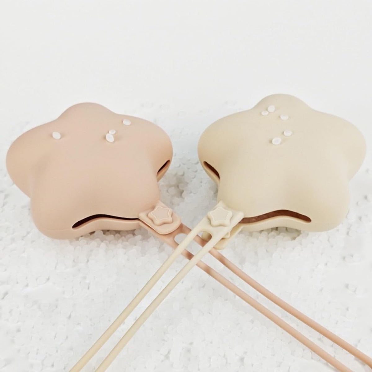 Silicone Holder Case Travel Friendly Container Box for Newborn Unisex Girls Organiser Infant Keeper