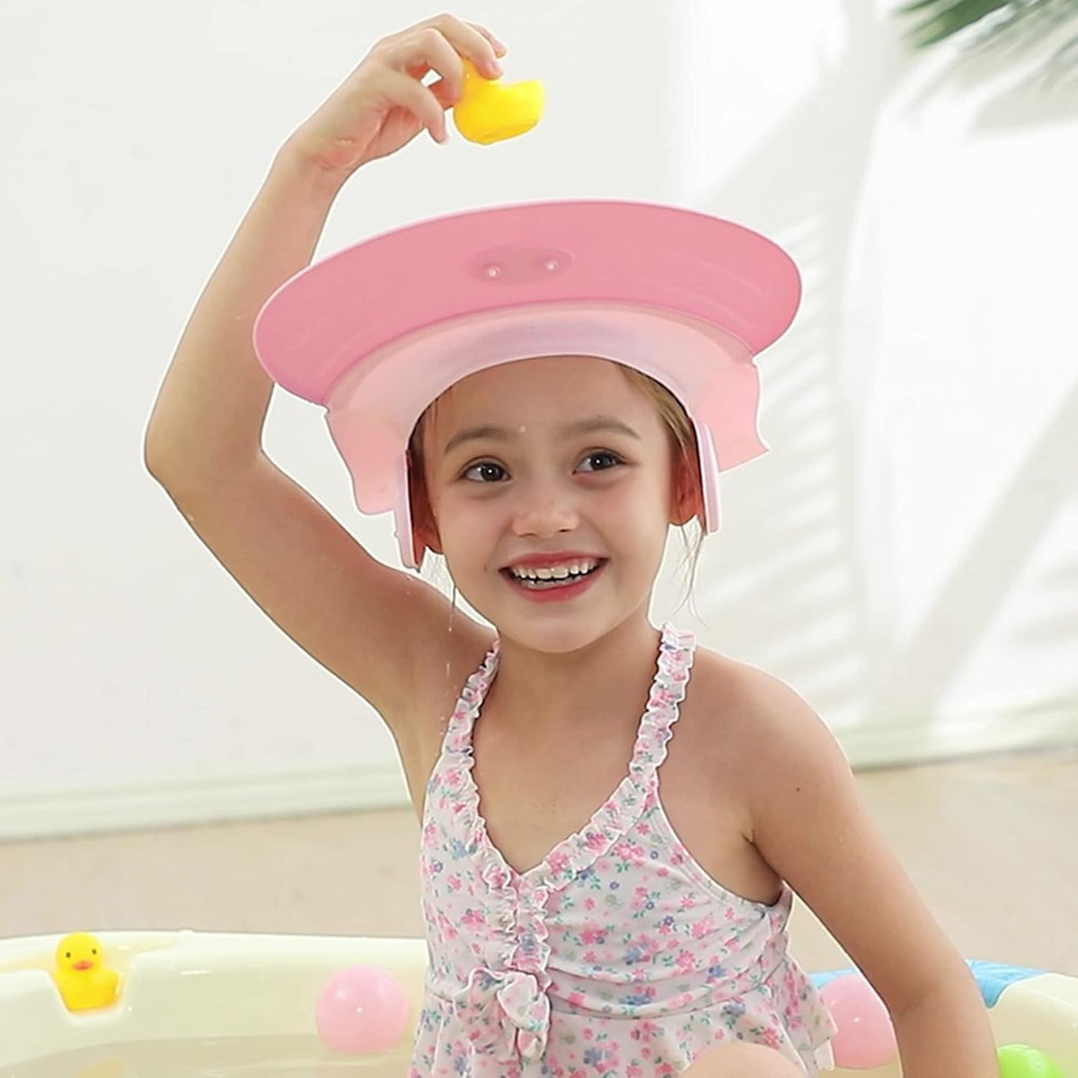Baby shampoo cap shower visor shield hat kids bath Washing Hair rinser Prevents Water from Pooling in Face for To protect the eyes and ears of toddlers and children